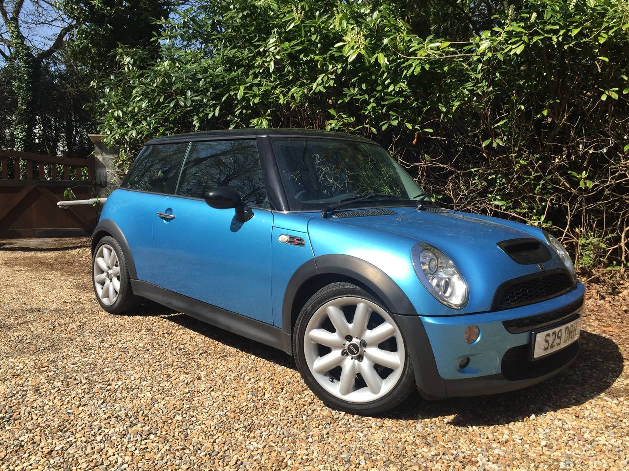 We Sell Small Cars Review